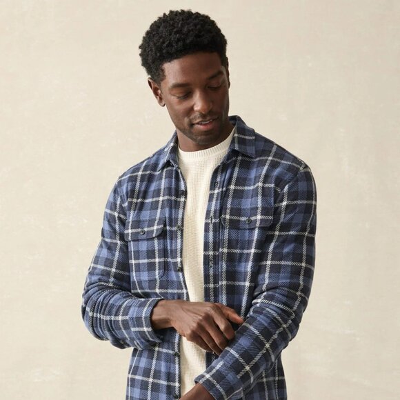 $178 Faherty Legend Sweater Shirt in Blue Winds Plaid Mens Medium M NWT - Picture 1 of 3
